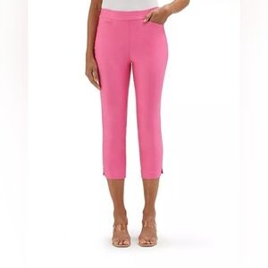 NWT Rafaella women's pink pull on stretch capri pants, size 6